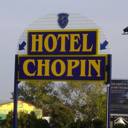 Hotel Chopin Fiumicino Buitenkant foto
