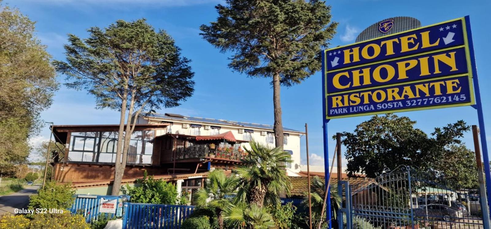 Hotel Chopin Fiumicino Buitenkant foto