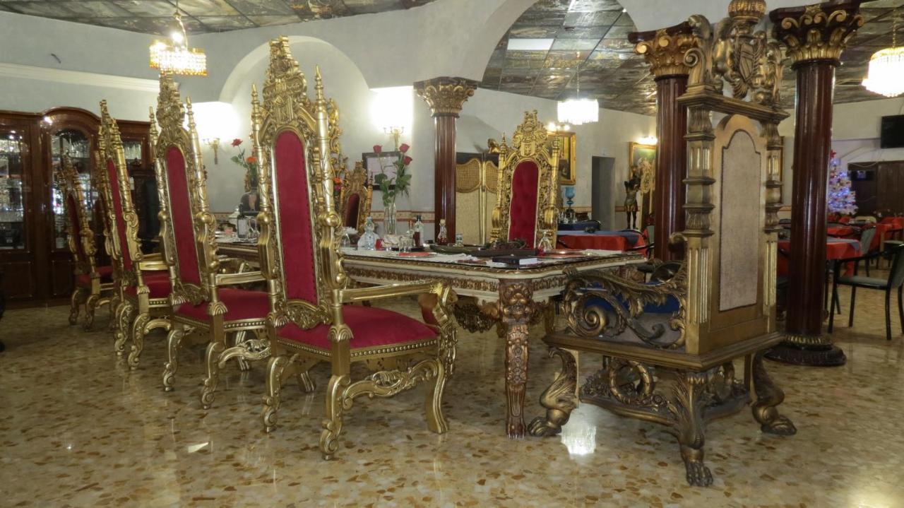 Hotel Chopin Fiumicino Buitenkant foto